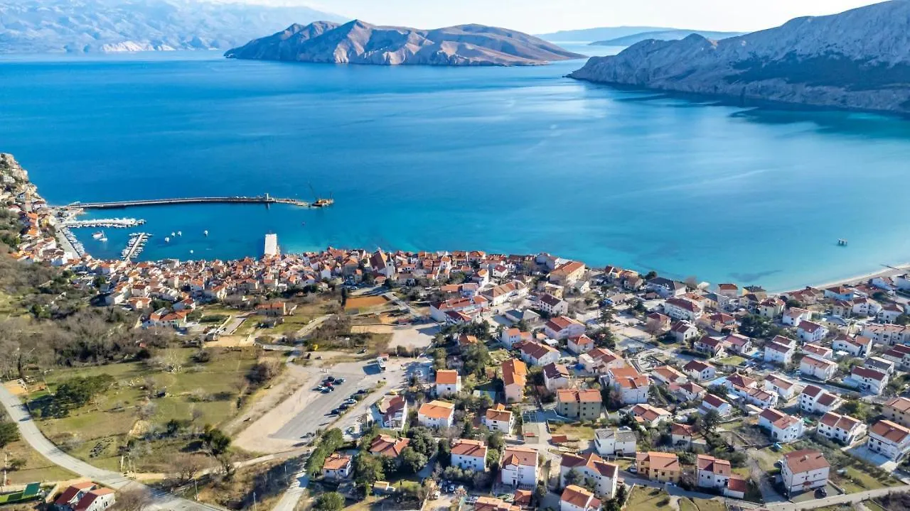 Apartments With A Parking Space Baska, Krk - 18716  Baška